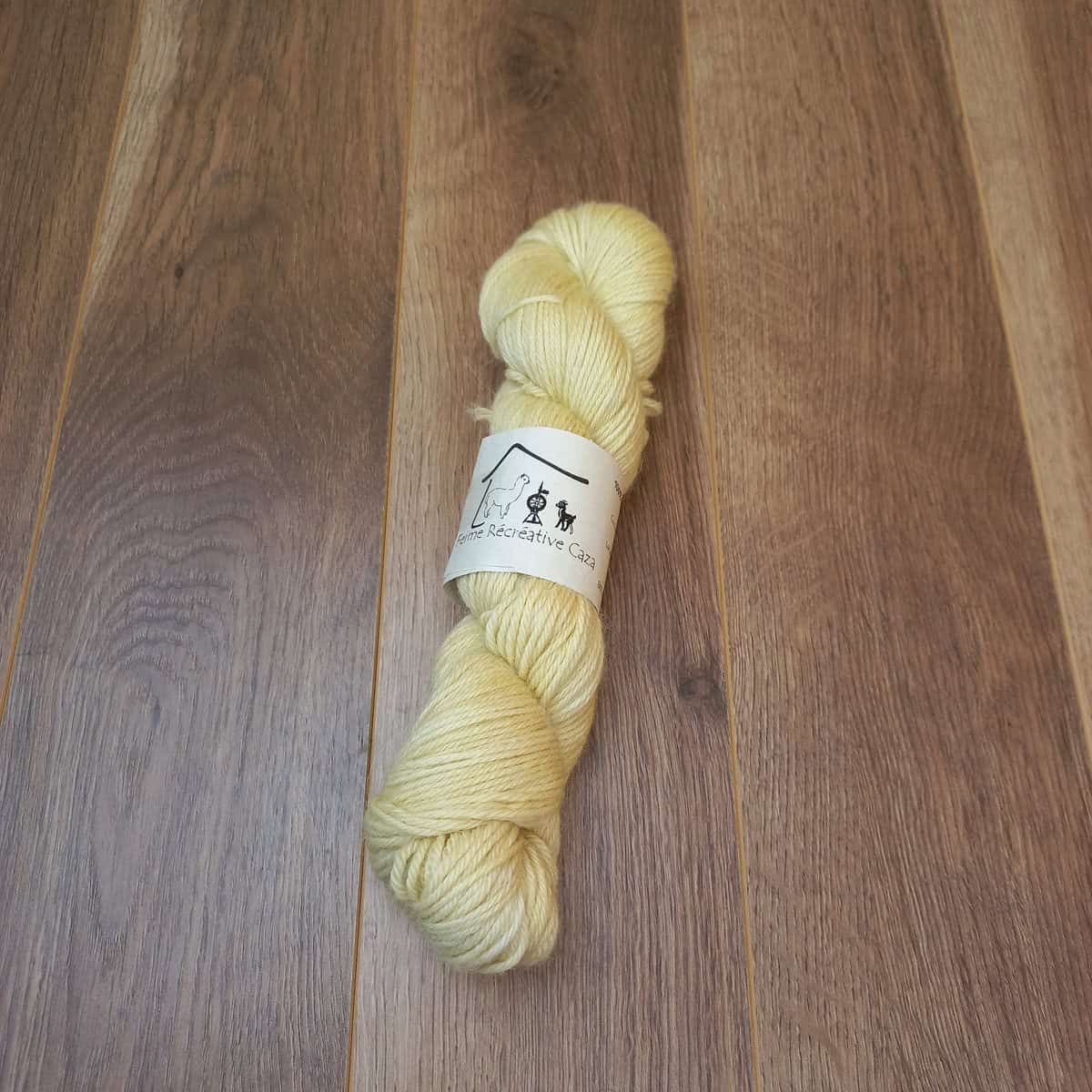 DK Yarn – Alpaca – Champagne