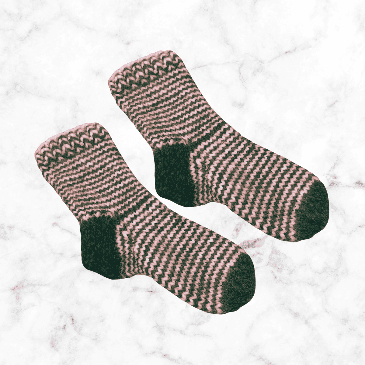 Patron de bas rayés bicolores en Lopi 3 brins (PDF) – Tricot intermédiaire